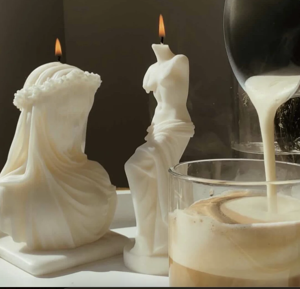 Veiled Elegance Candle