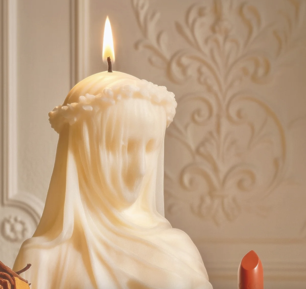 Veiled Elegance Candle