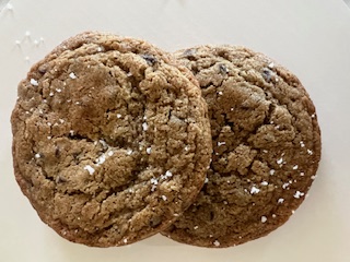 Gluten-Free Chocolate Chip Cookie Box (6 cookies)