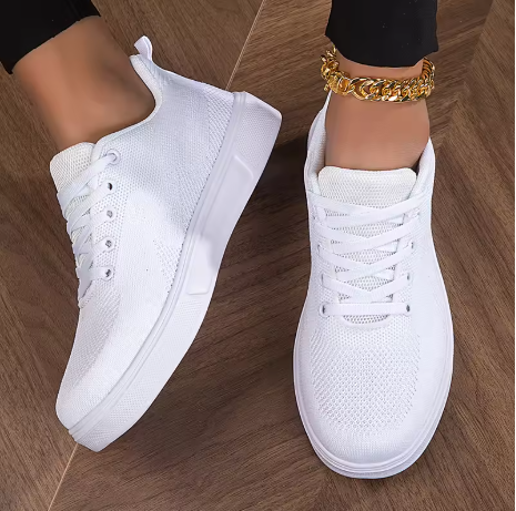 Breathable mesh lace-up sneakers