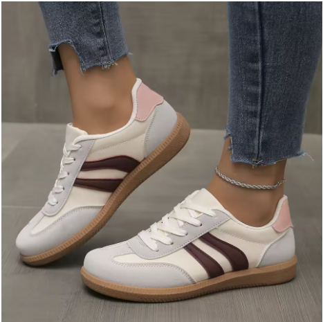 New lightweight women's sneakers