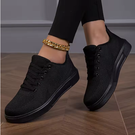 Breathable mesh lace-up sneakers
