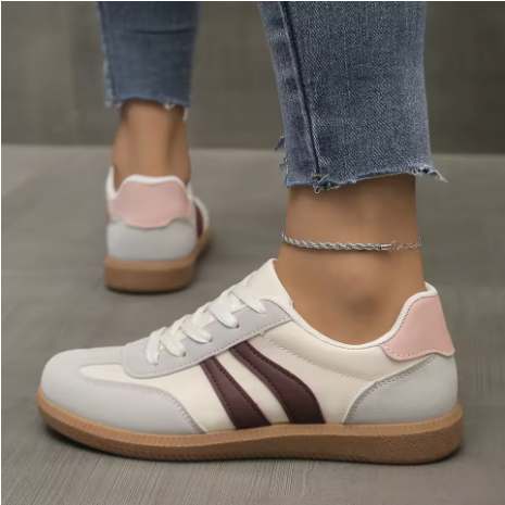 New lightweight women's sneakers