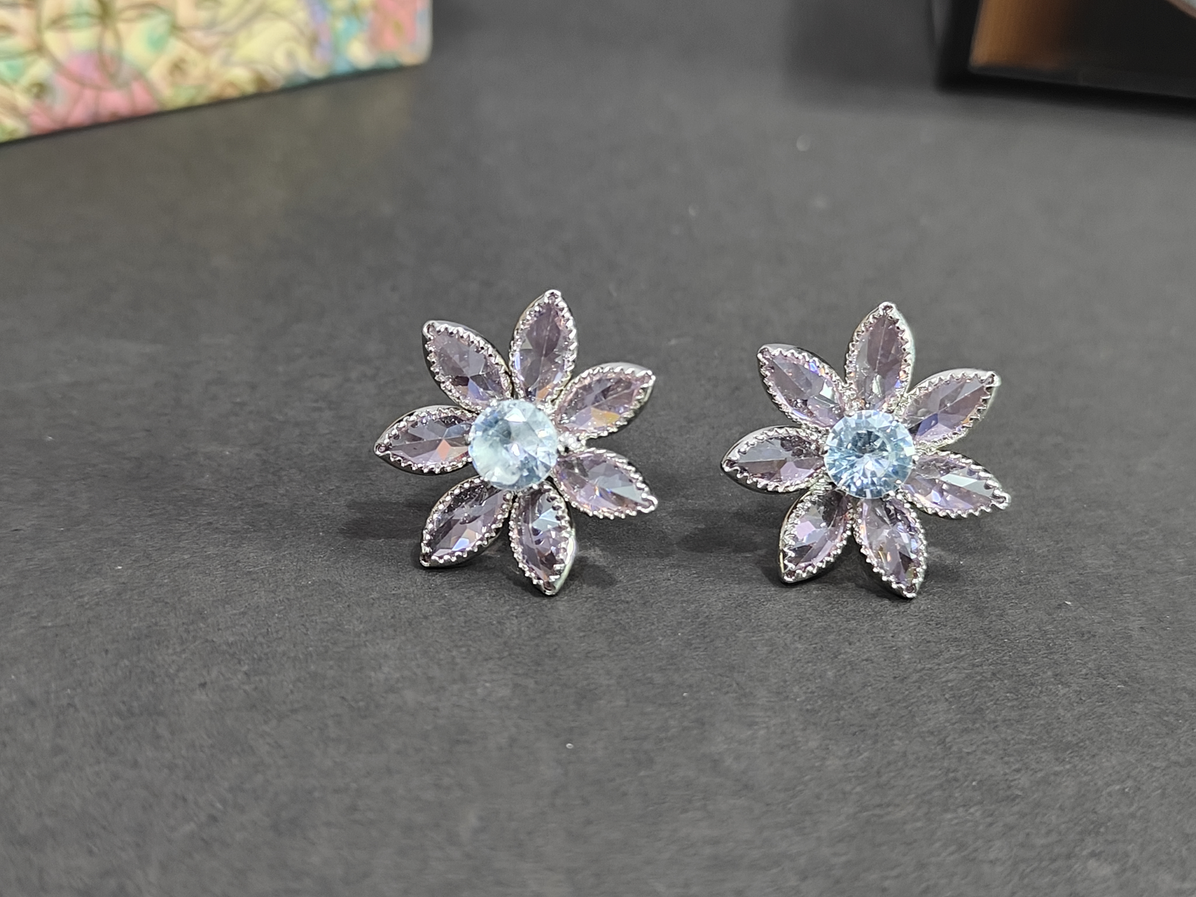 Shop Trendy Earrings for Women – Elegant Designs at Best Prices