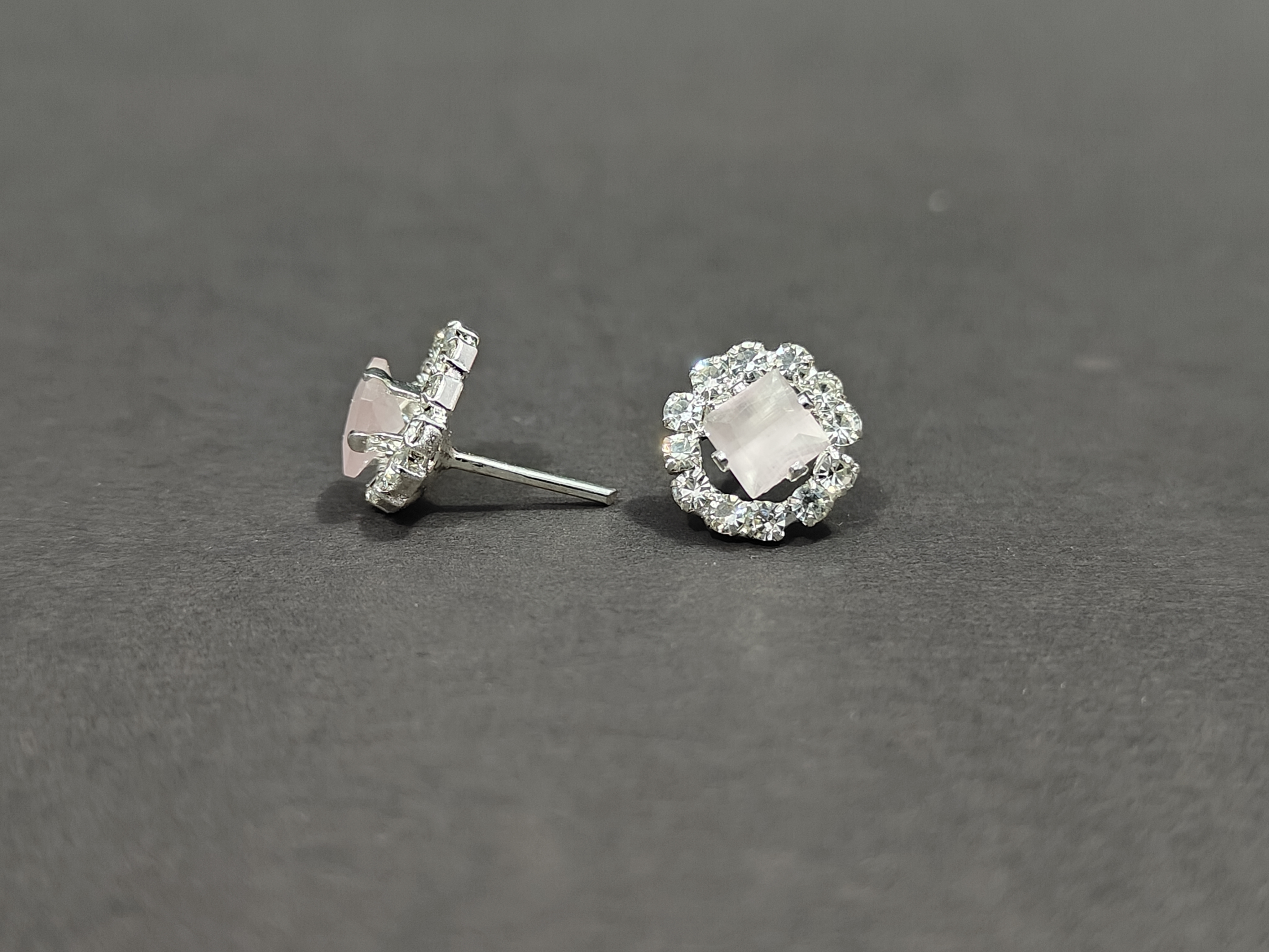 Elegant Silver AD Necklace Set for Office Wear (1068)