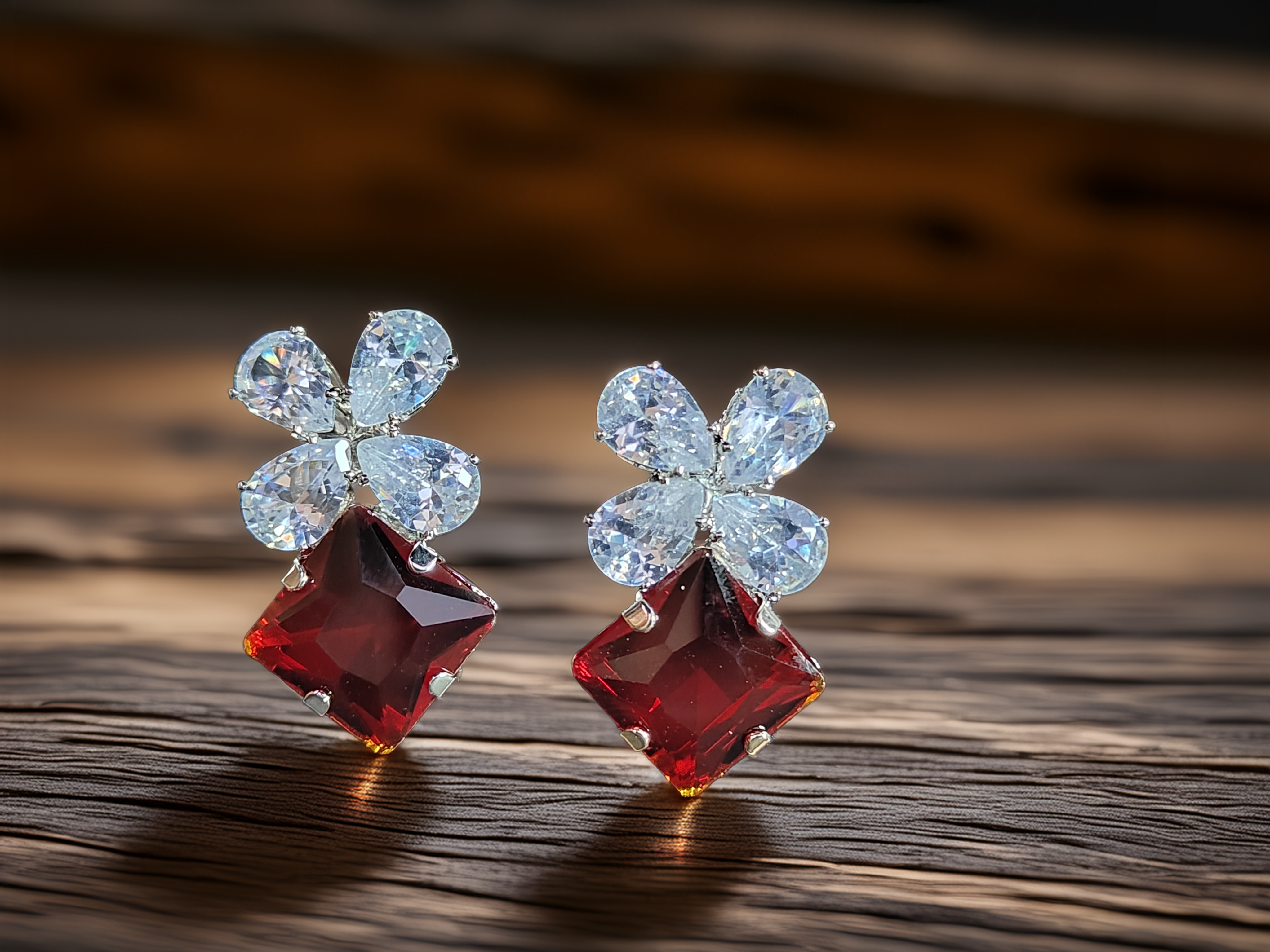 Explore the Best Earrings Online – Exquisite Designs & Discounts