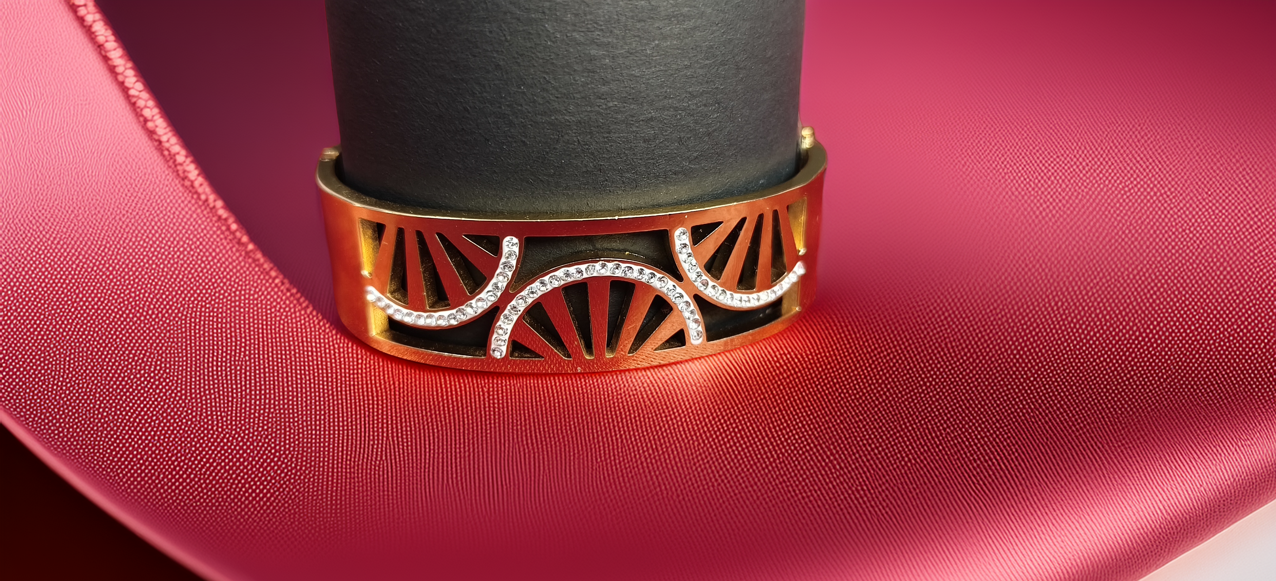 Stylish Golden Party Wear Bracelet (1054)