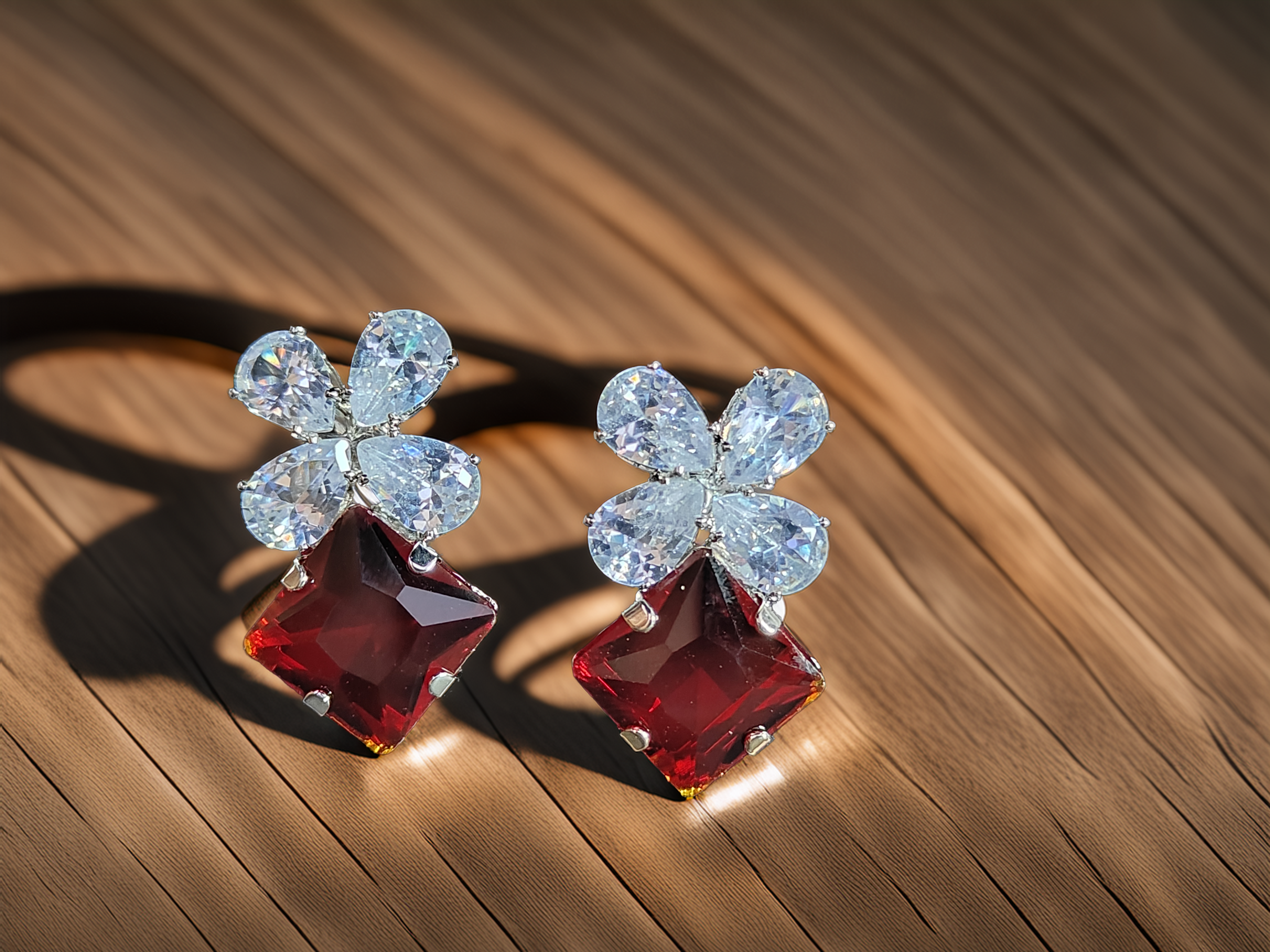 Explore the Best Earrings Online – Exquisite Designs & Discounts