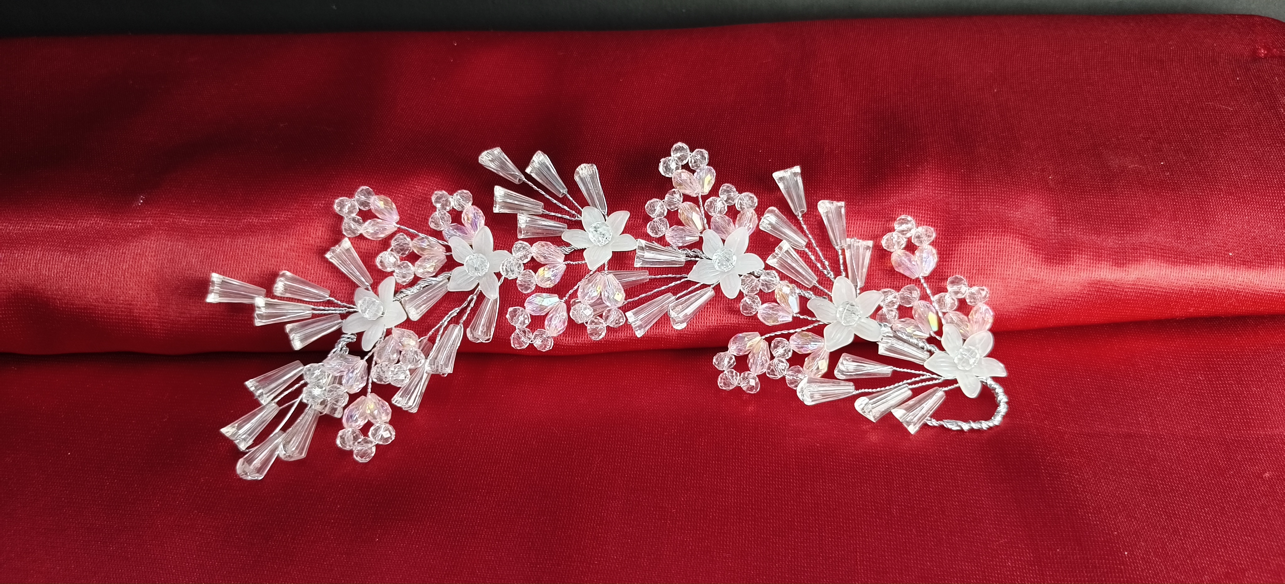 Sparkling Crystal Hair Vine for Bridal Look | Silver Hair Accessory for Wedding | Juda Decoration Gajra for Women 