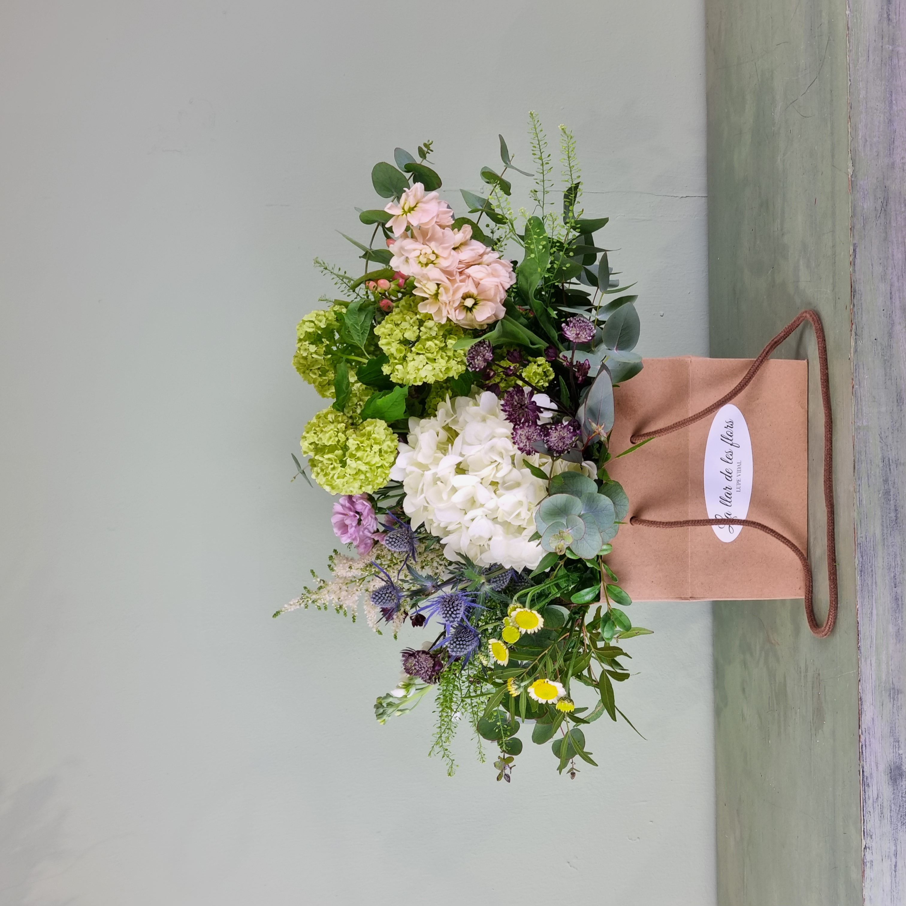 Cestos Artesanales variados de flor