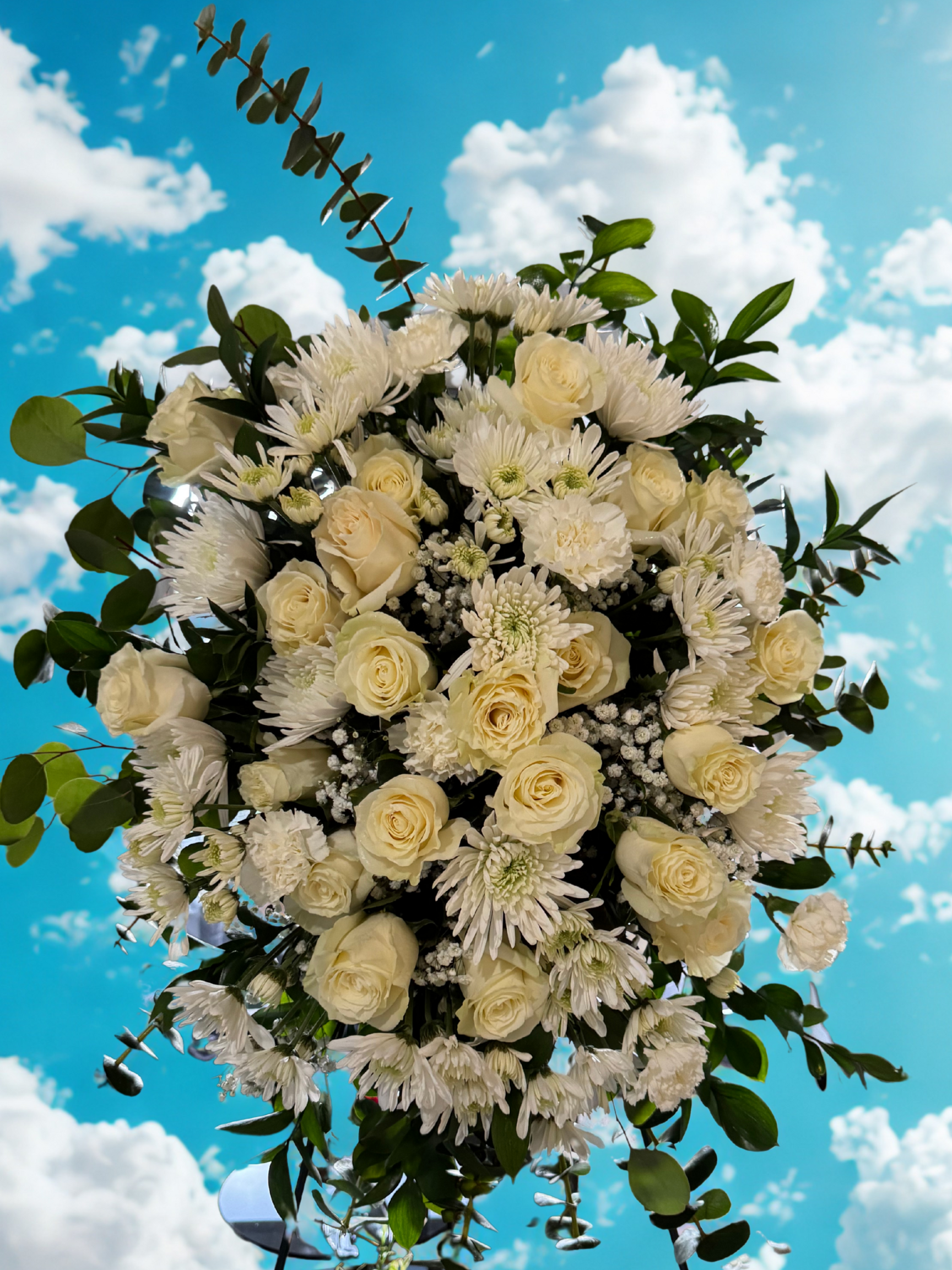 Heavenly Tribute Spray – Vertical Sympathy Arrangement