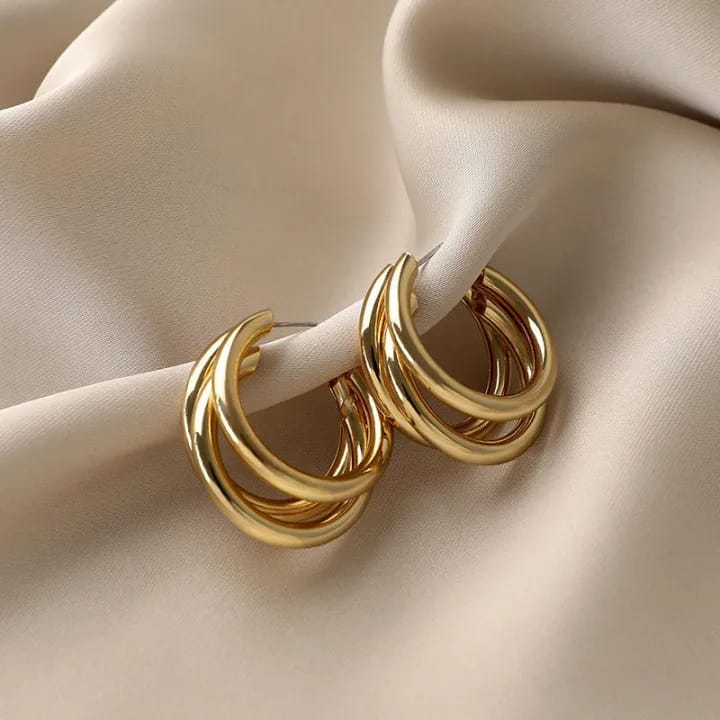 Aretes dorados