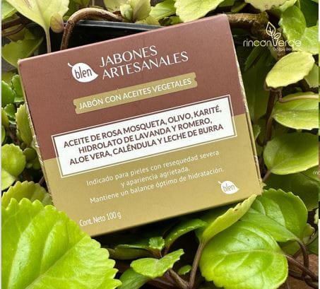 Jabón artesanal con aceites vegetales