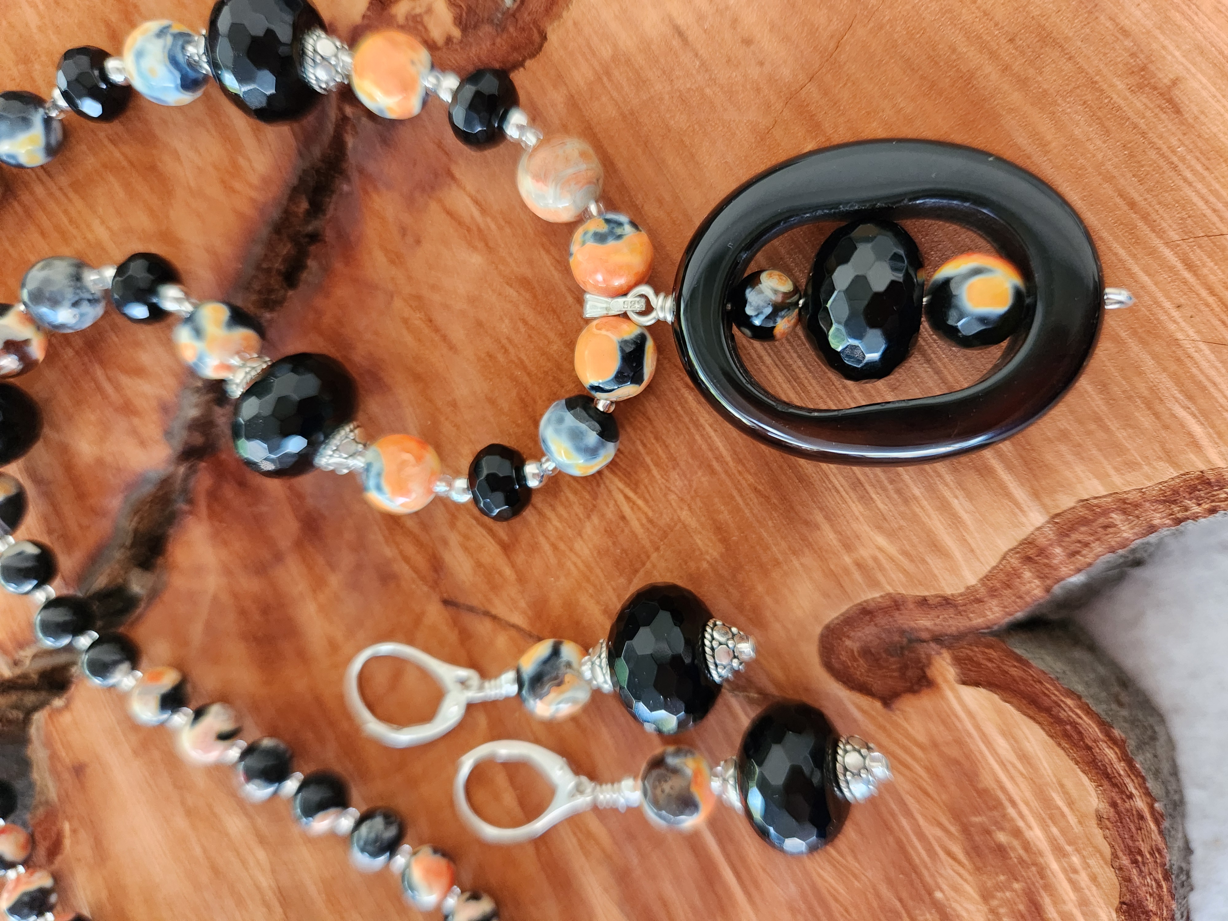 Fire Agate and Black Onyx Beaded Jewelry Set