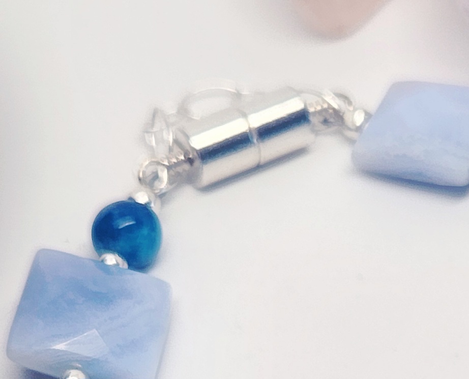 Crazy Lace Agate and Apatite Bracelet