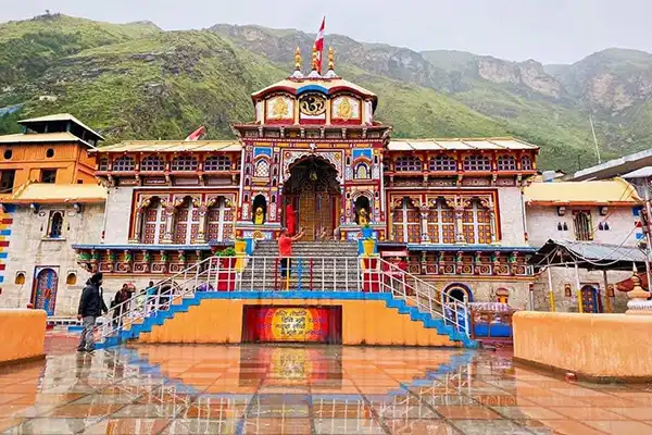 Chalo Badrinath & Mana Trip Par