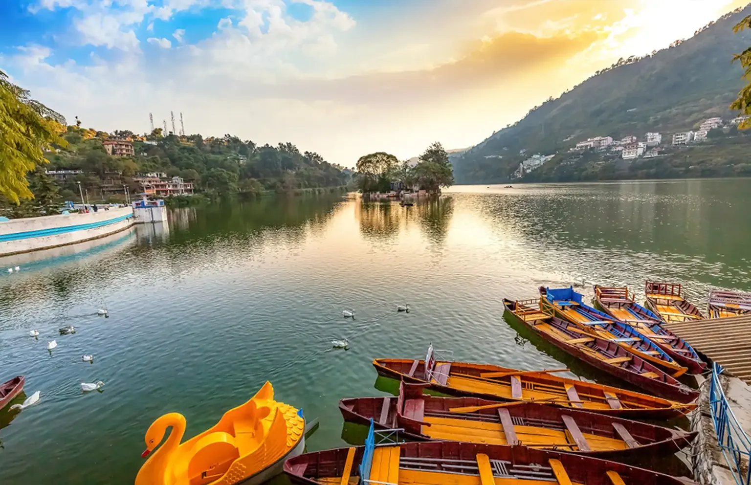 Relaxing Nainital - Kainchi Dham - Bhimtal Trip