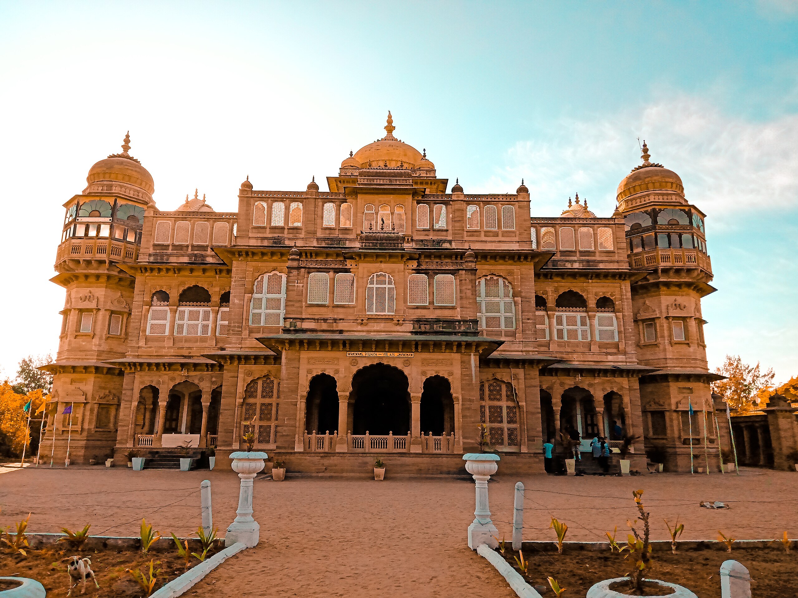 Rann of Kutch with Exclusive Dholavira (Delhi to Delhi)