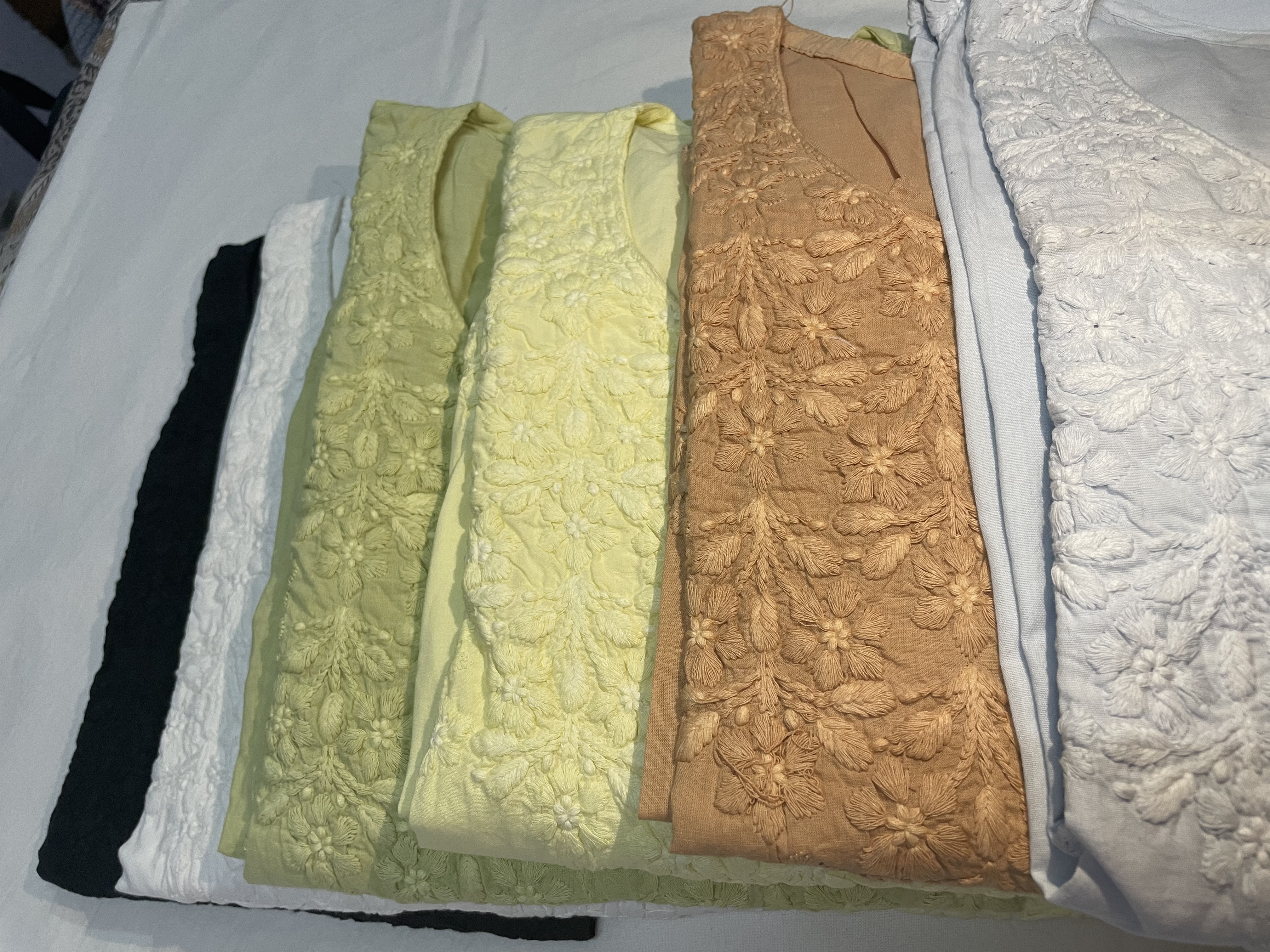 Soft cotton chicken-kari (handwork)