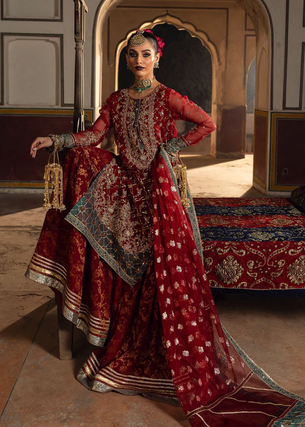 طقم غارارا نسائي فخم - أحمر دم الغزال للمناسبات (3 قطع)