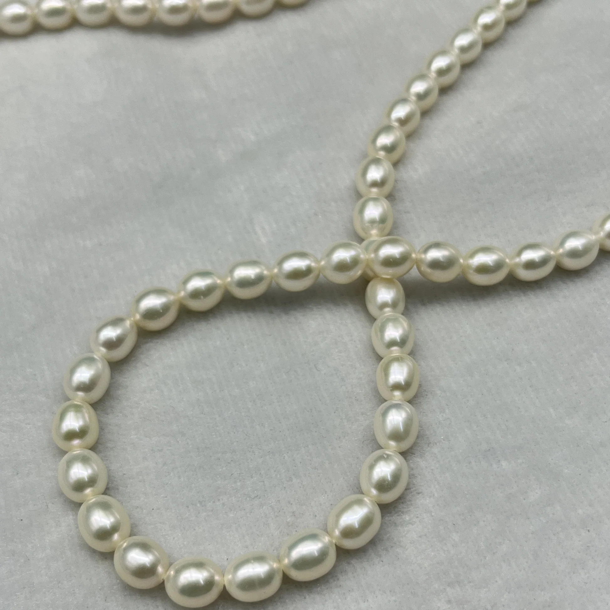 Fresh Water Pearl Cream Color, Rice Shape, Good Luster Pearl 7 MM Size