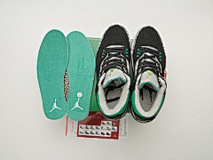 Air Jordan 3 Retro Green