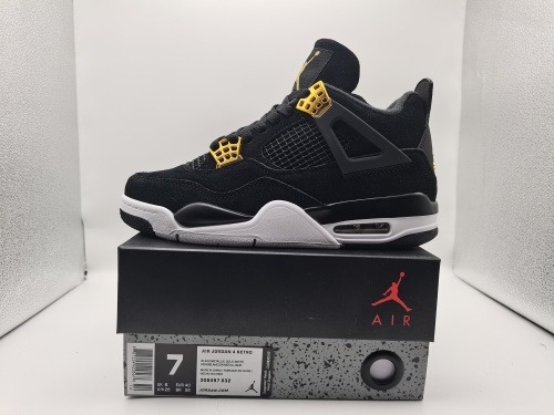 Air Jordan 4 Retro