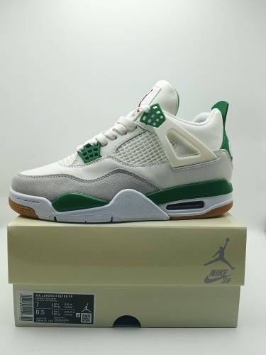 Nike Air Jordan 4 Retro SB Pine Green