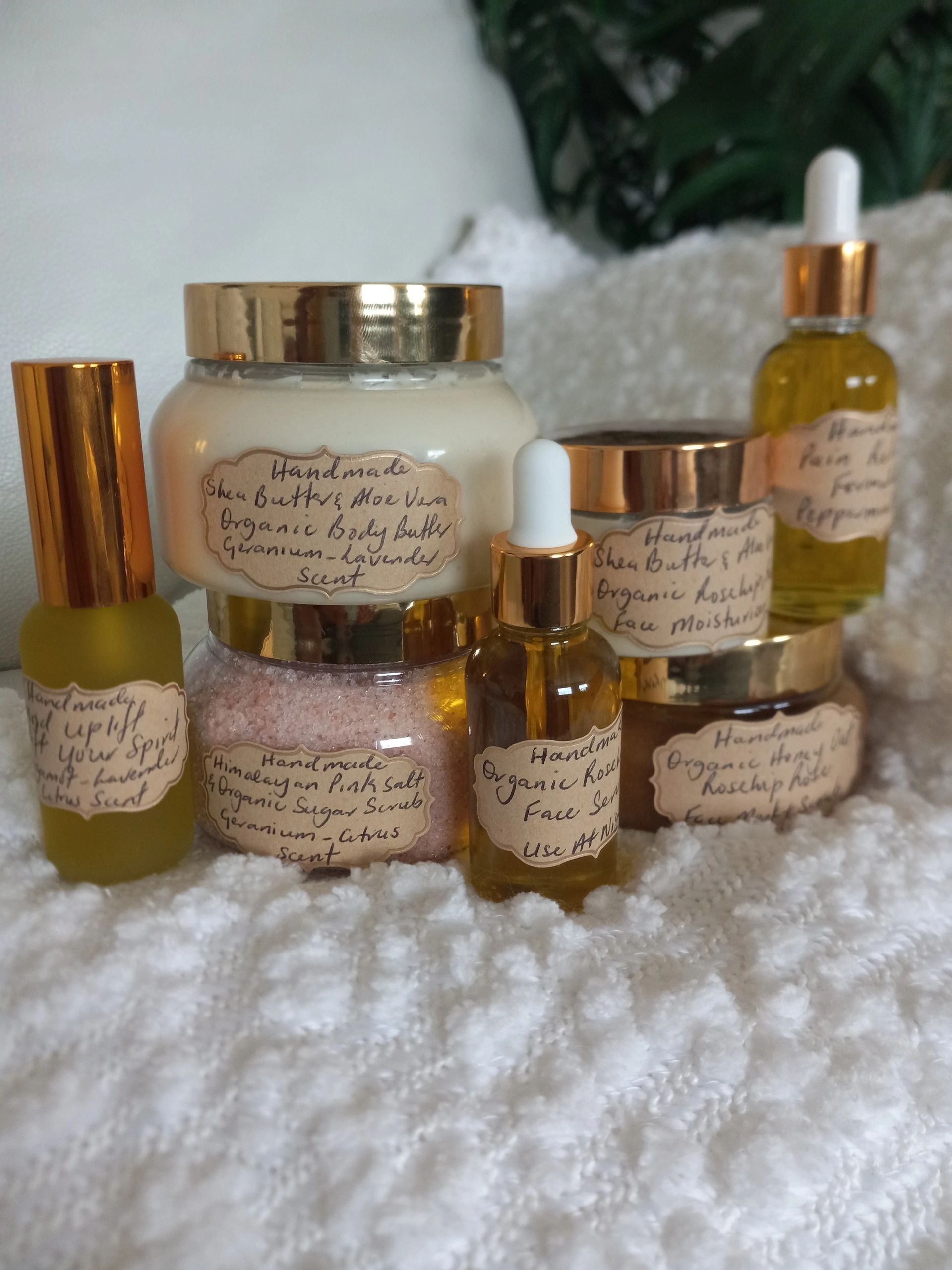 7-Piece Skincare & Bodycare Set: The Entire Collection
