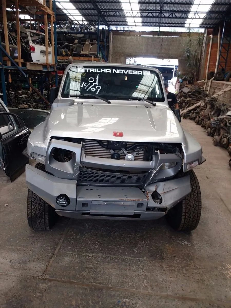 Troller T4 3.2 2015.