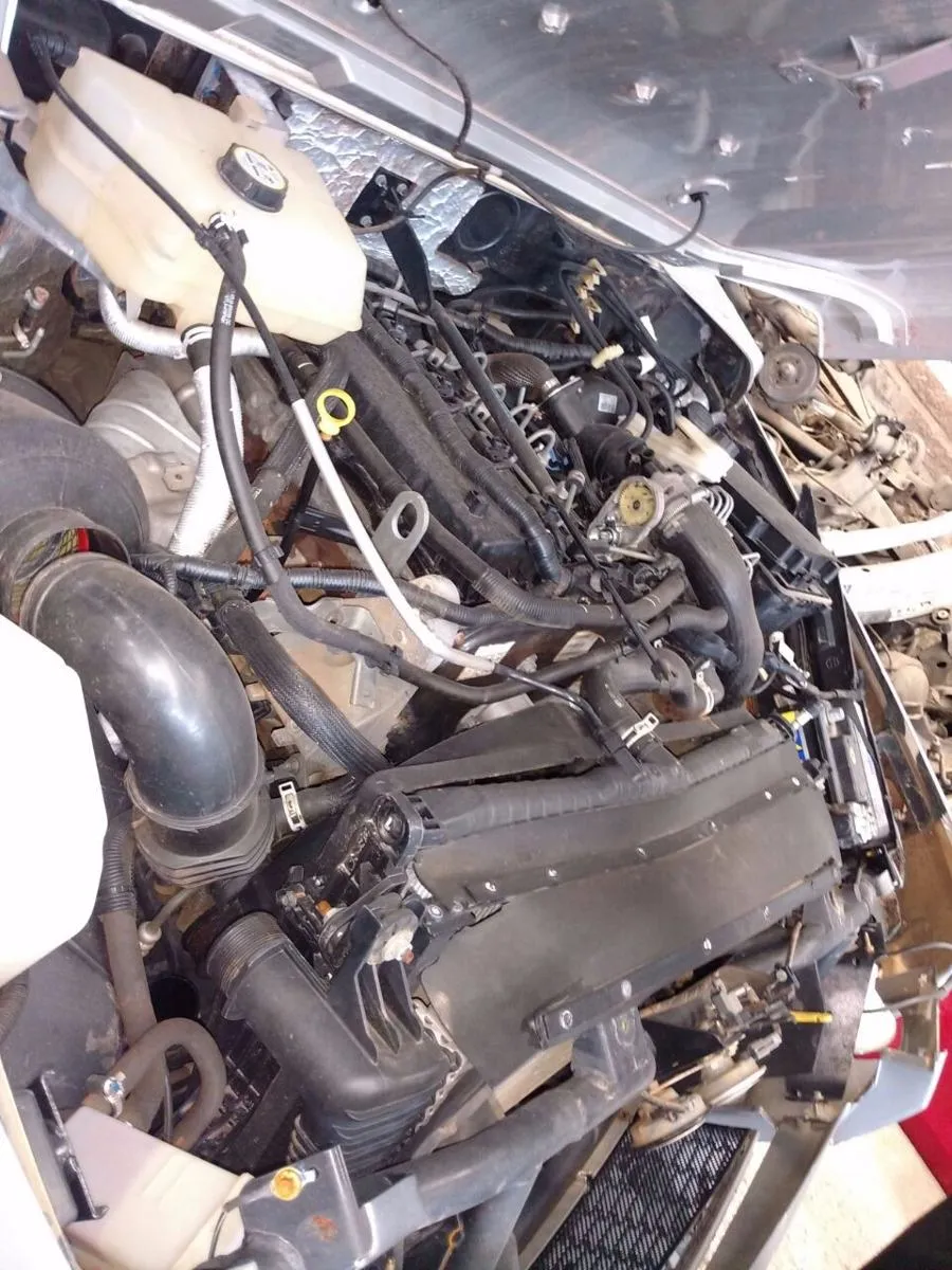 Troller T4 3.2 2015.