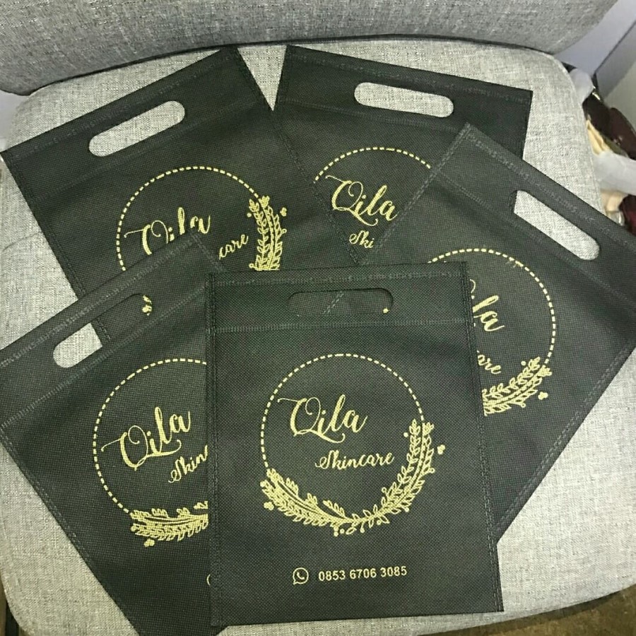 (25x35) Tas Oval Promosi / Tas Gift / Tas Souvenir Bahan Kain Spunbond include sablon 1 warna dan 1 sisi