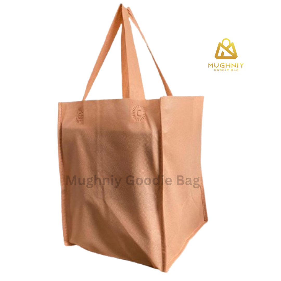 ( 24X22X28) untuk Dus 22x22 Tas Box Kotak / Tas Take Away Bahan Spunbond 75 gram include sablon 1 warna dan 1 sisi