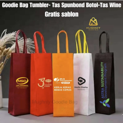 (10x10x30) Spunbond 75 gram - Goodie Bag Tumbler dan Wine include sablon 1 warna dan 2 sisi 