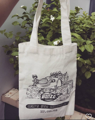 (25x35) Tote Bag Blacu Premium / Goodie Bag Bahan Blacu Tebal include sablon 1 warna dan 1 sisi