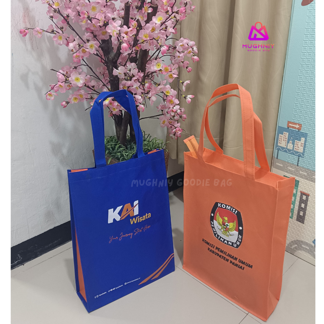 (30x40x10) Tas Resleting Custom Cetak Full Color Area A4 dan 1 sisi - Goodie Bag Jahit Bahan Kain Spunbond Non Woven 100 gram 