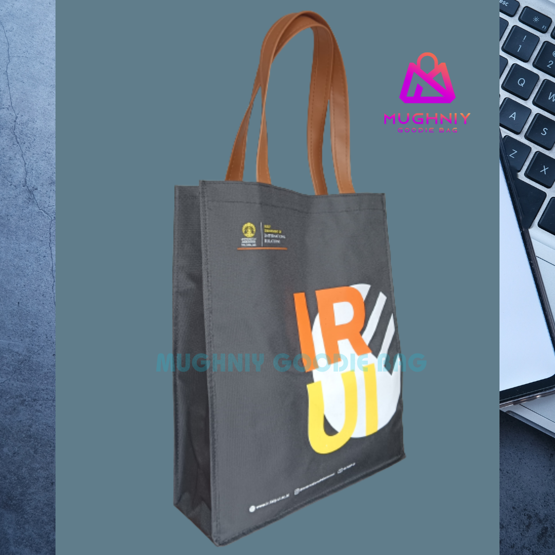 (30x40x10) Tas Premium D300 Waterproof Tali Kain Leather include sablon 1 warna tinta dan 1 sisi