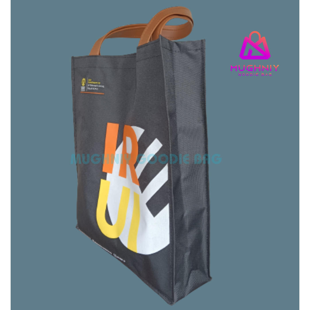 (30x40x10) Tas Premium D300 Waterproof Tali Kain Leather include sablon 1 warna tinta dan 1 sisi