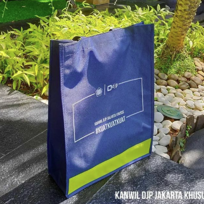 (30x40x10) Tas Premium D300 Waterproof (Anti Air) include Sablon 2 warna dan 1 sisi  