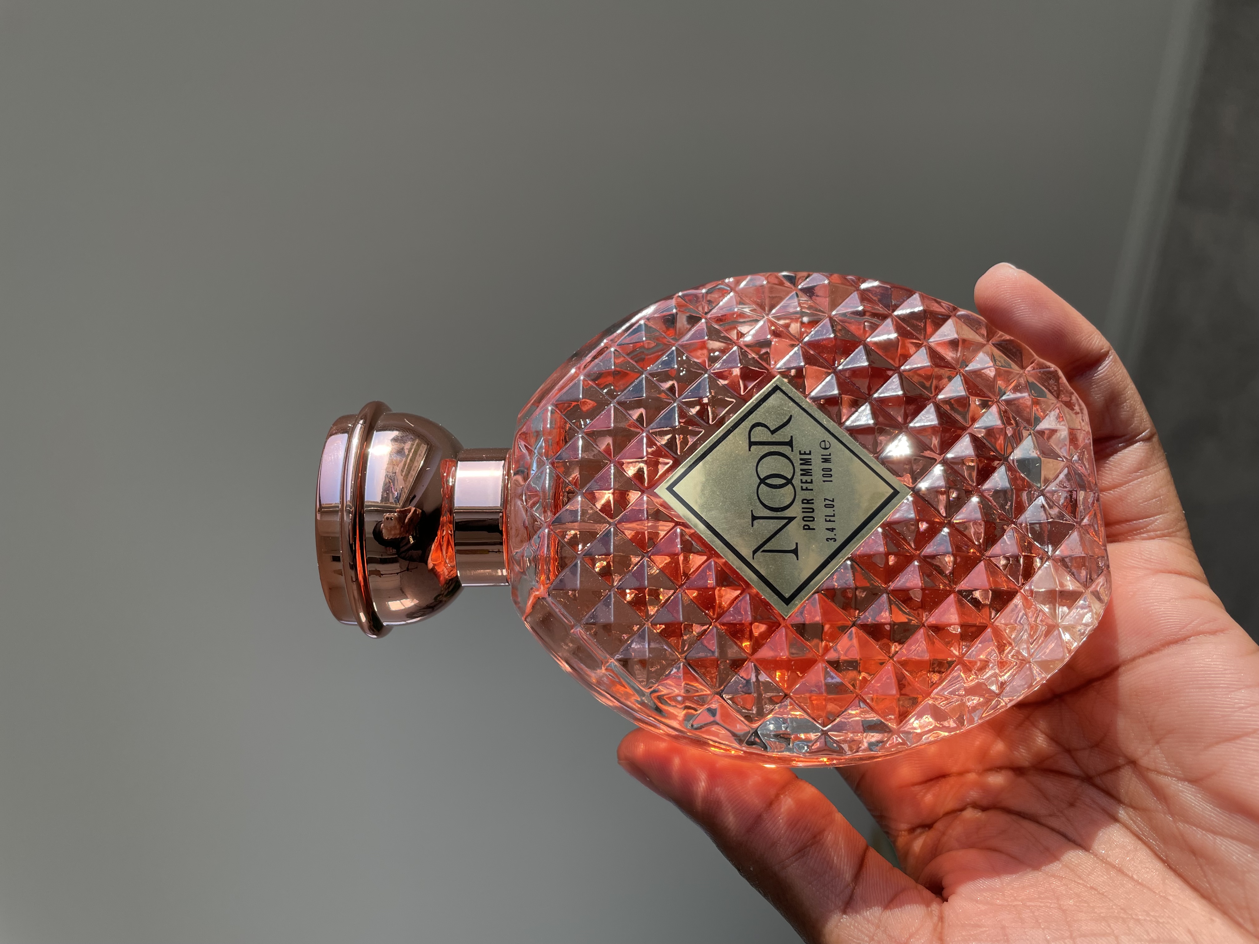 Noor Dubai Eau De Parfum