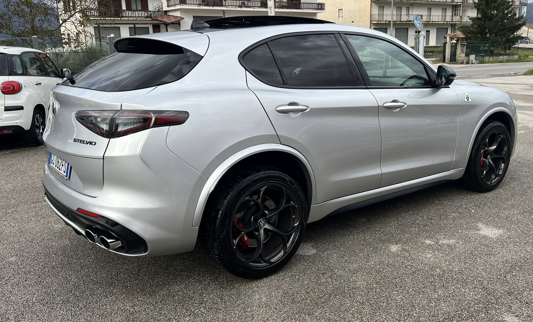 Alfa Romeo Stelvio Quadrifoglio 2.9 Bi-Turbo V6 510CV AT8