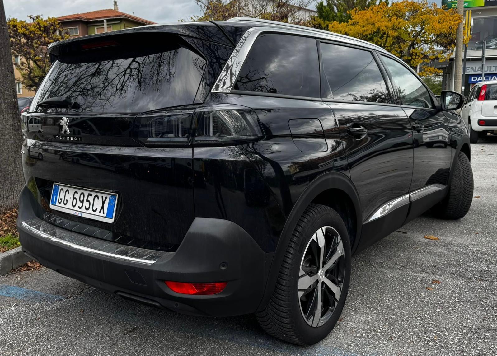 Peugeot 5008 BlueHDI Allure