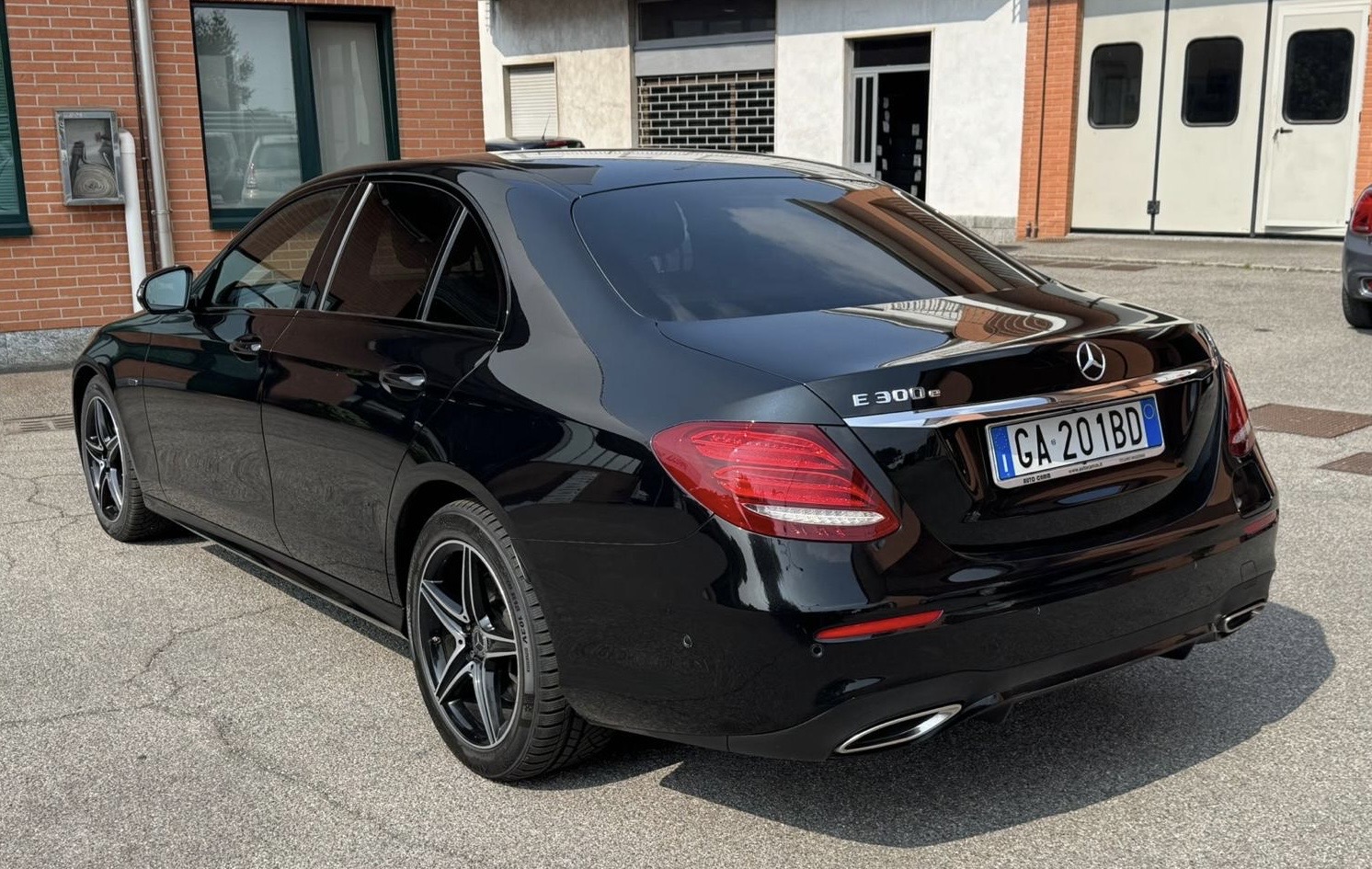 Mercedes-benz E 300e Premium