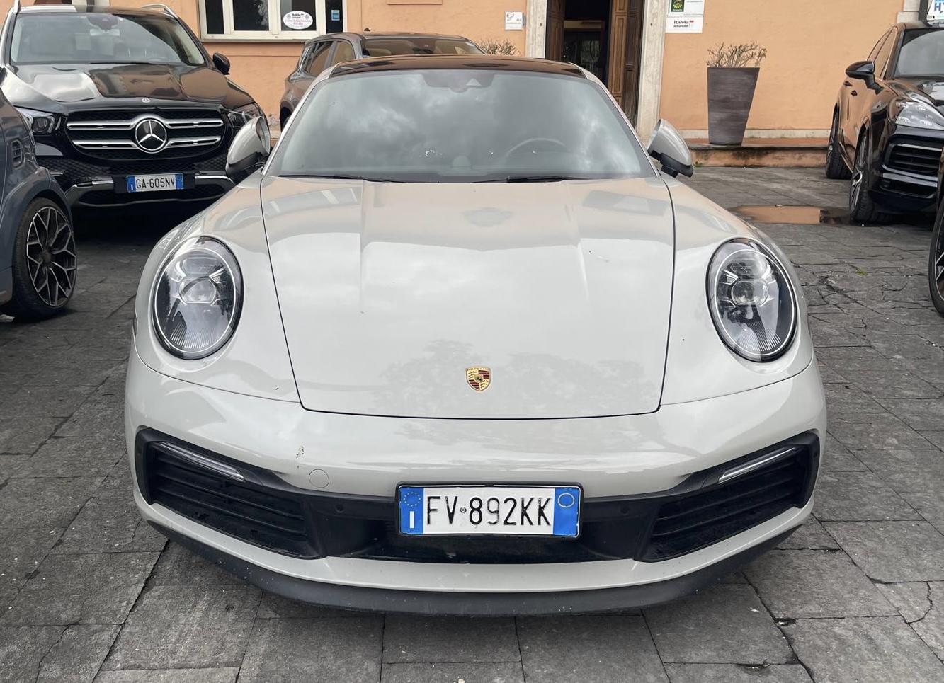Porsche 911 (992) Carrera 4S