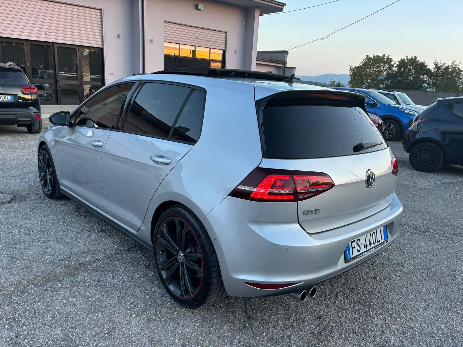 Volkswagen Golf GTD 2.0 TDI/184CV