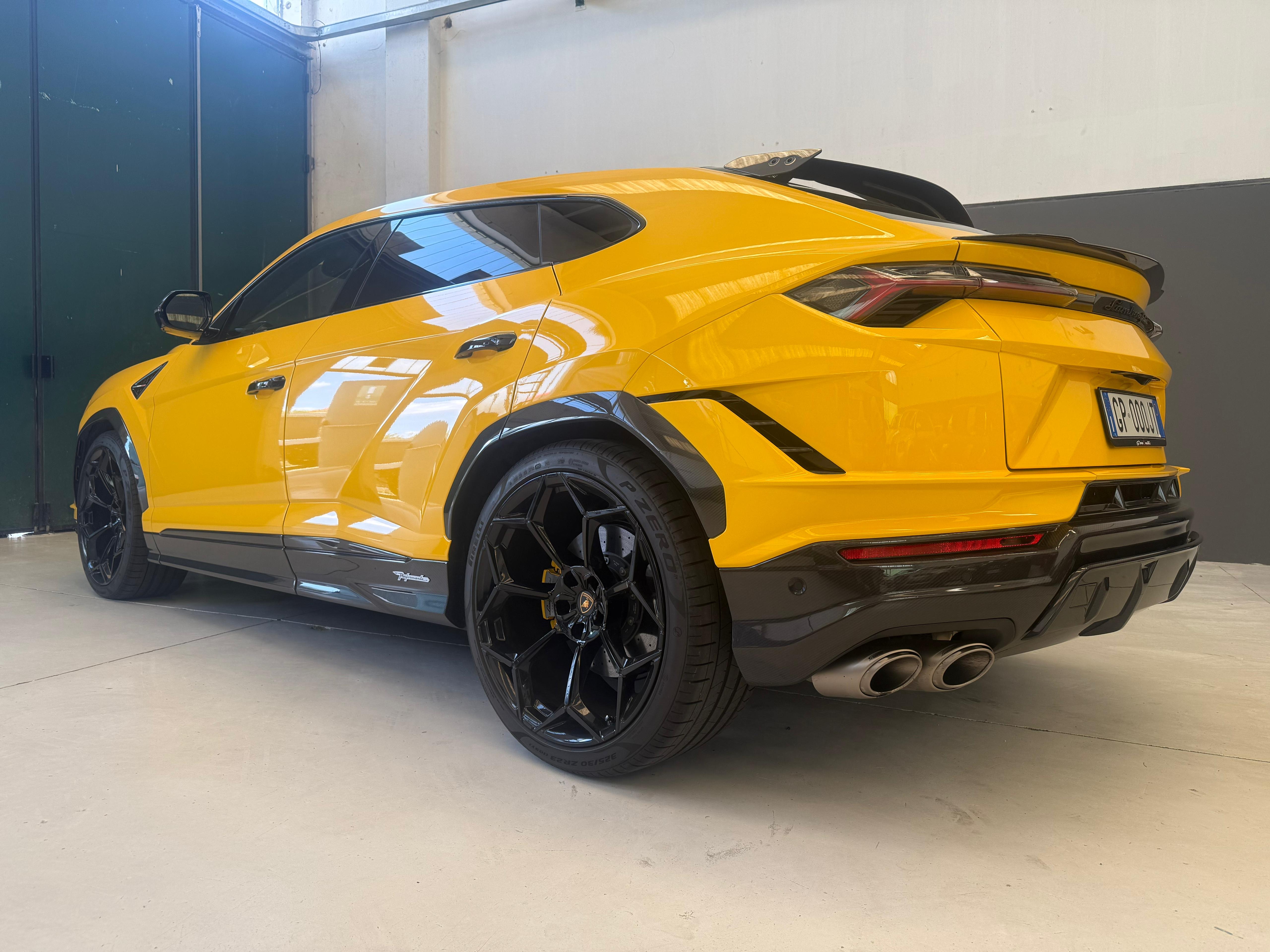 Lamborghini Urus Performante