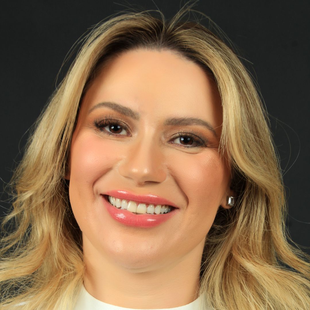 Ana Silvia Fernandes