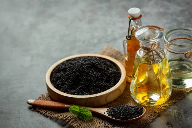 Black Cumin Seed Oil (Dầu Hạt Thì Là Đen / Dầu Hạt Nigella Sativa)