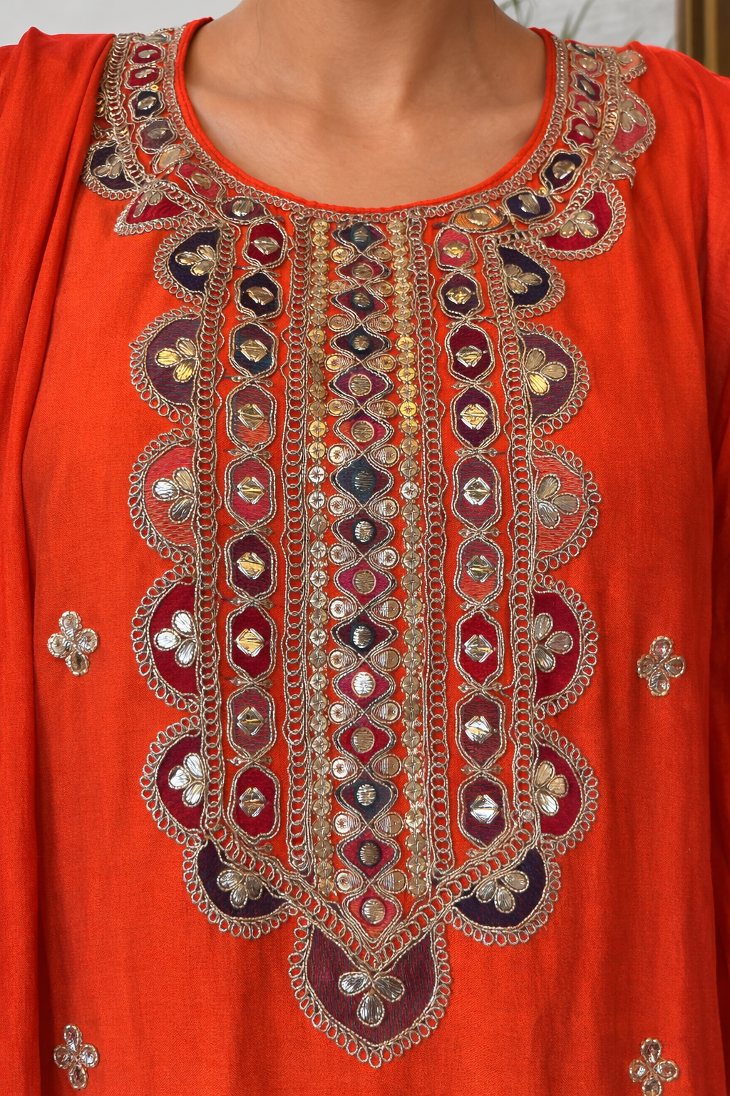 3-Piece Elegant Embroidered Crêpe Suit