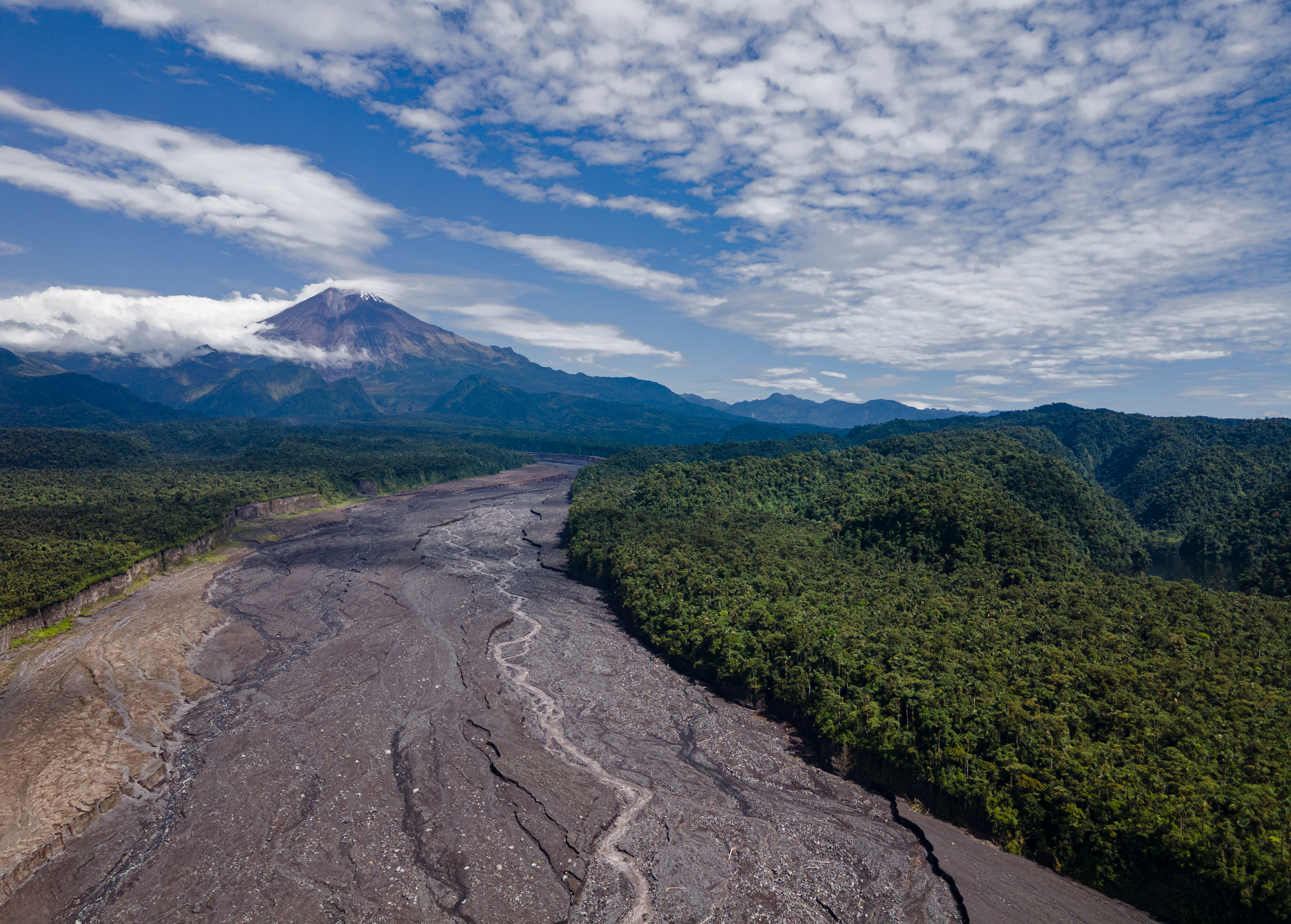 Excursión al Volcán Sangay